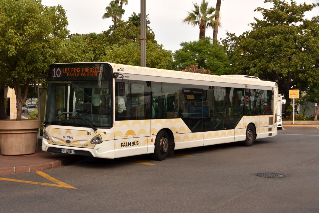 Palm Bus 360 Bus de Cannes Le
